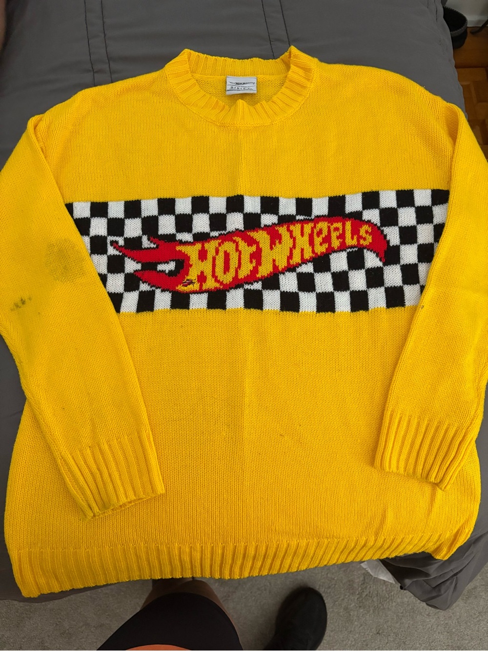 Mattel Hot Wheels Checkerboard Crewneck Sweater - Yellow & Black